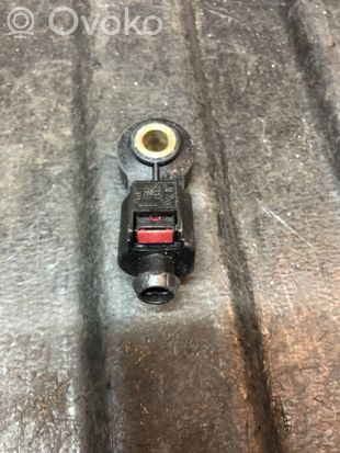 Audi A4 S4 B9 Detonation knock sensor 030905377C 0261231146 8K0973702D