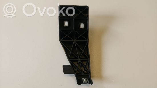 Mercedes-Benz GLE (W166 – C292) Rear bumper mounting bracket A1668804600