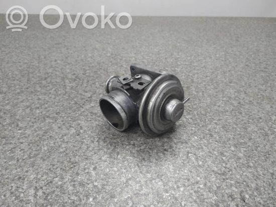 BMW 3 E46 EGR valve 72252302