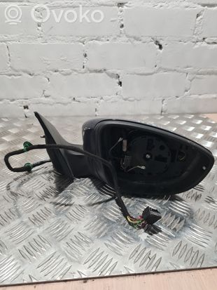 Volkswagen PASSAT CC Front door electric wing mirror