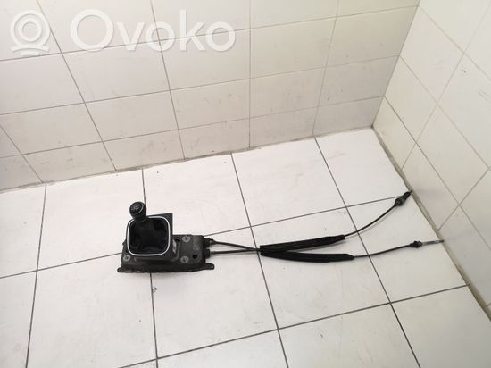 Volkswagen Jetta VI Gear selector/shifter (interior) 1K0711049BT 5K0711113R