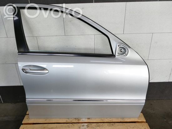Mercedes-Benz E W211 Front door