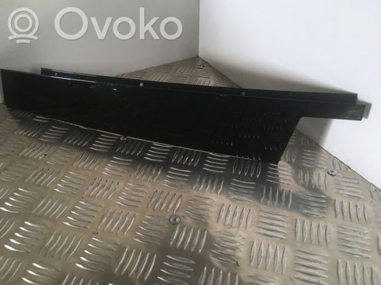 Mercedes-Benz ML W166 Front door trim (molding) A1666900087