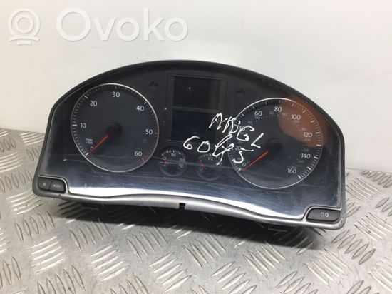Volkswagen Golf V Speedometer (instrument cluster) 1K0920961B