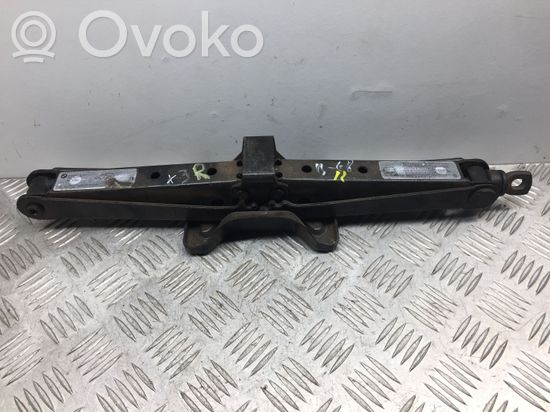 BMW X3 E83 Lift Jack 3403642
