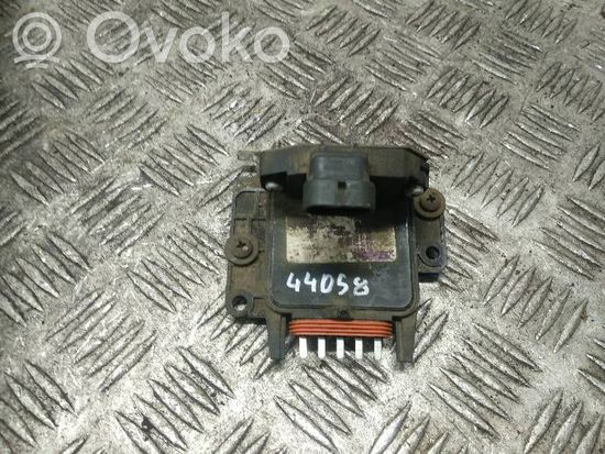 Audi 80 90 B3 Ignition amplifier control unit
