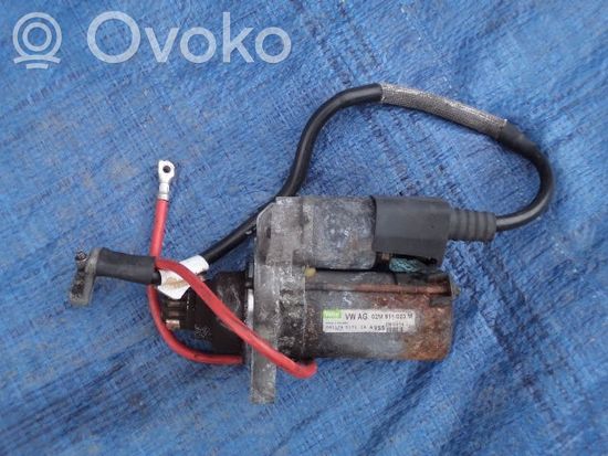 Audi A3 S3 8P Starter motor 02M911023M 0611060171