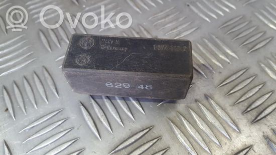 BMW 3 E30 Other relay 13746132 13746132