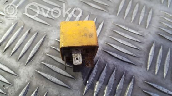 BMW 3 E36 Other relay 61311375474 61.31-1375474 61311375474 61.31-1375474