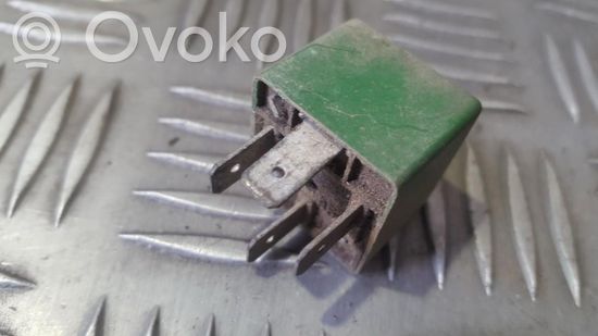BMW 5 E28 Other relay 13731563 1373156.3 13731563 1373156.3