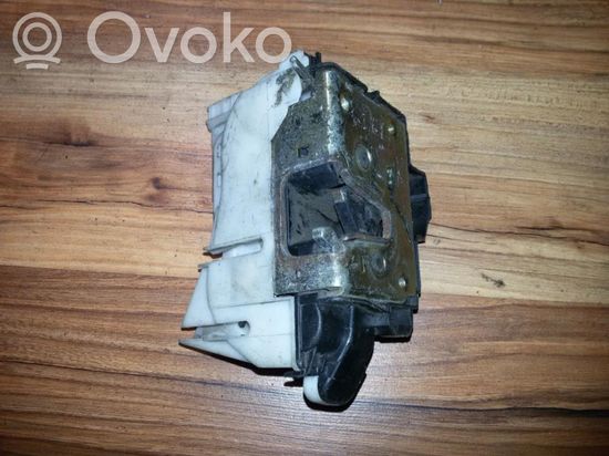 Volkswagen Golf III Rear door lock 1H4862153 1H4862153