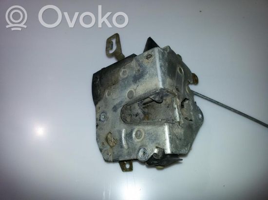 BMW 3 E36 Front door lock 8122417 8122417