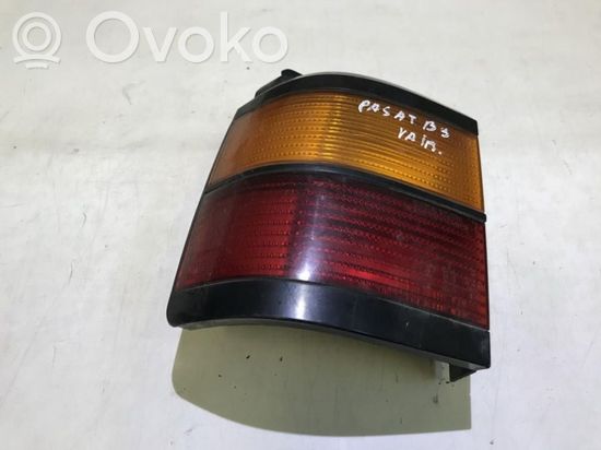 Volkswagen PASSAT B3 Rear/tail lights 333945111l 333945111l