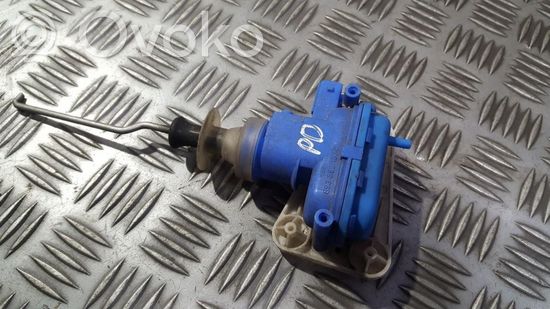 Audi 80 90 S2 B4 Central locking vacuum pump 893862153c 893862153c