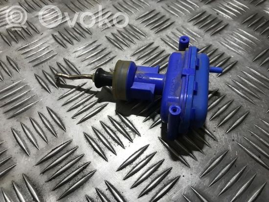 Audi 80 90 S2 B4 Central locking vacuum pump 893862153d 893862153d