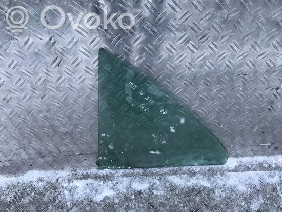 Mercedes-Benz E W210 Rear vent window glass