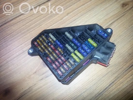 Volkswagen Polo Fuse Box Set | EzParts - Used Auto Parts
