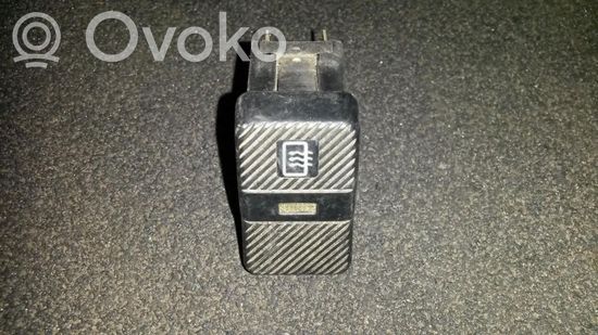 Volkswagen PASSAT B3 Windscreen/window heater switch 535959621 535959621