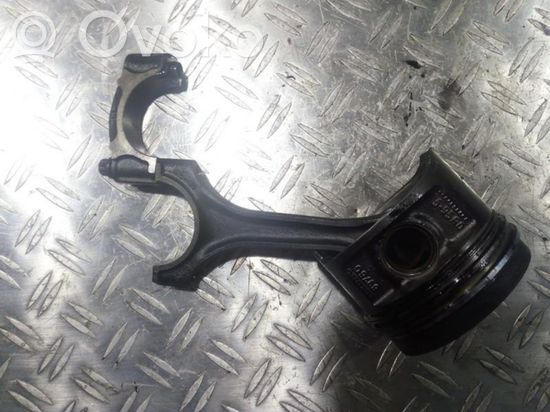 Mercedes-Benz C W202 Piston with connecting rod 8976g 8976g