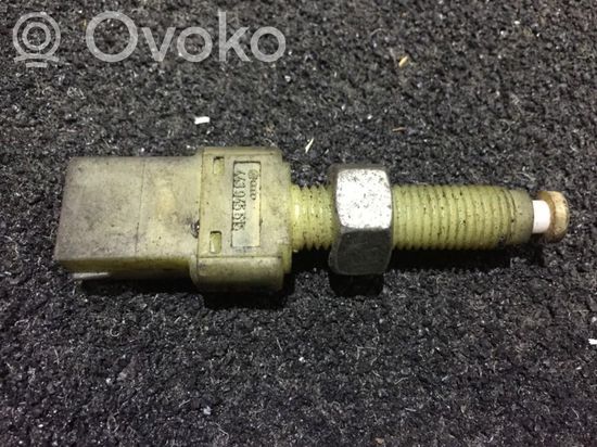 Audi A4 S4 B5 8D Brake pedal sensor switch 4a0945515a 4a0945515a