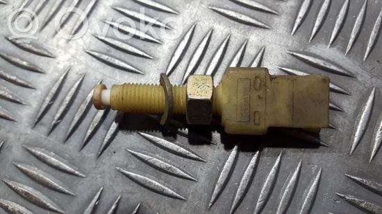 Audi 80 90 S2 B4 Brake pedal sensor switch 443945515 443945515