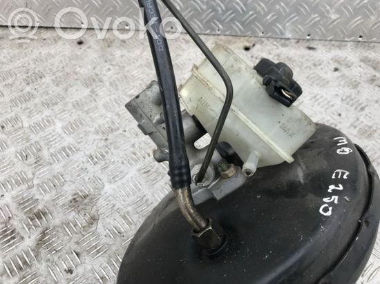 Mercedes-Benz E W124 Master brake cylinder