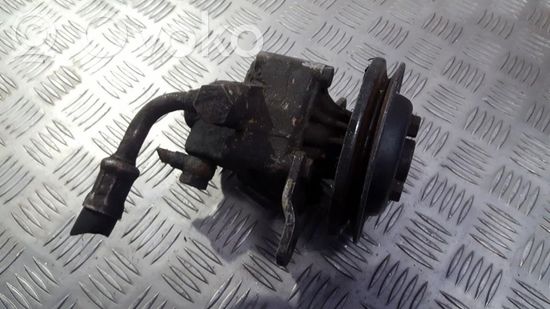 BMW 5 E34 Power steering pump