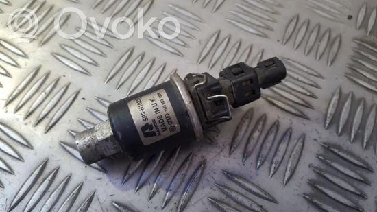 Volkswagen Golf IV Air conditioning (A/C) pressure sensor 1h0959139b 1h0959139b