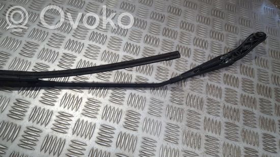 Mercedes-Benz A W169 Front wiper blade arm A1698200140 A1698200140
