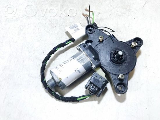 Mercedes-Benz Vito Viano W639 Front door window regulator motor 0130821940 0130821940