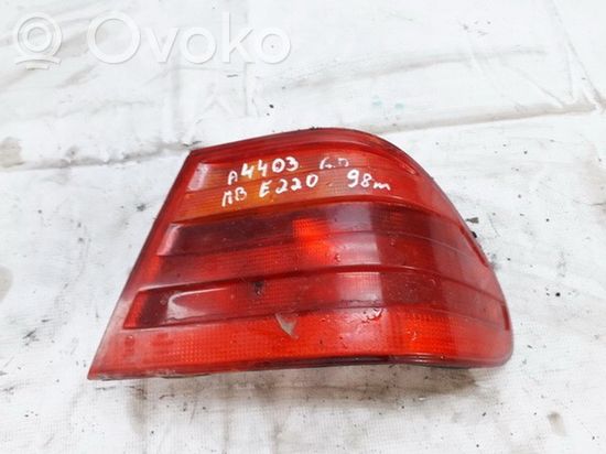 Mercedes-Benz E W210 Rear/tail lights