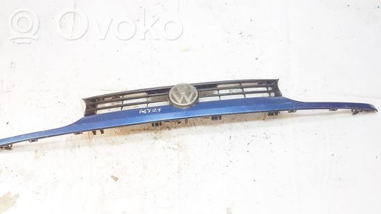 Volkswagen Golf III Front grill 1h6853653c 1h6853653c