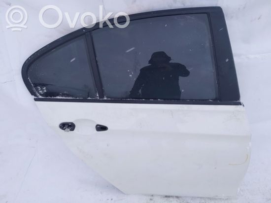 BMW 3 F30 F31 F80 Rear door balta balta