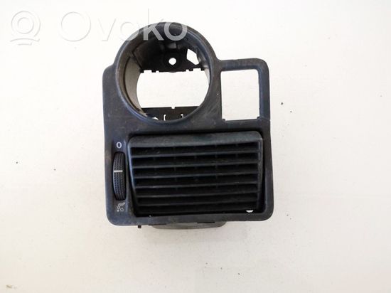 Volkswagen PASSAT B5 Dash center air vent grill 1J1819983B 1J1819983B