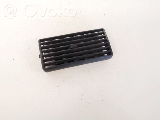 Volkswagen Golf IV Dash center air vent grill 1J0819755B 1J0819755B