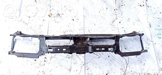 Volkswagen PASSAT B3 Radiator support slam panel