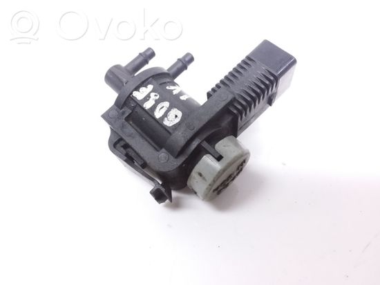 Volkswagen Golf IV Turbo solenoid valve 1J0906283C