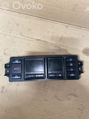Audi A3 S3 8L Climate control unit 8LO820043