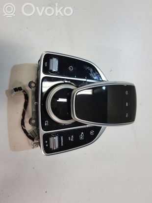 Mercedes-Benz E W213 Head unit multimedia control a2139004219