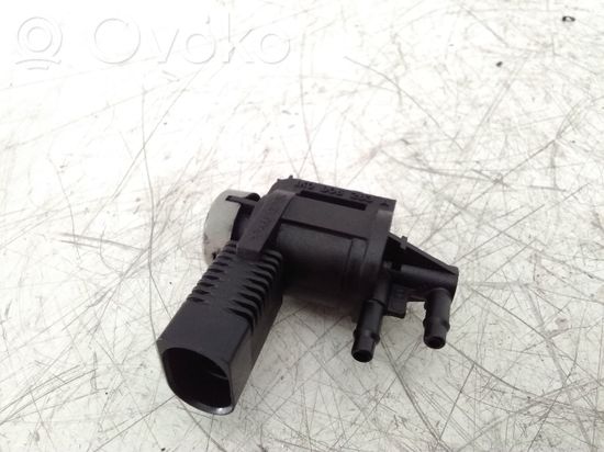 1K0906283A Volkswagen PASSAT B6 Turbo solenoid valve 1K0906283A ...