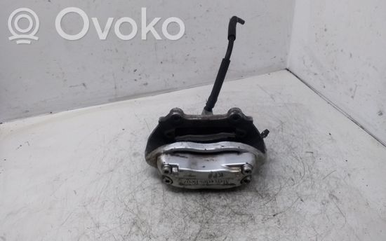Mercedes-Benz E W211 Front brake caliper 20825101