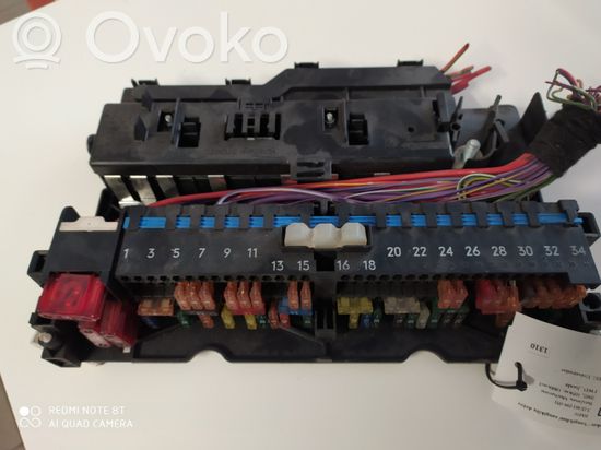 BMW 3 E46 Fuse module 8364542 8387153 8364540