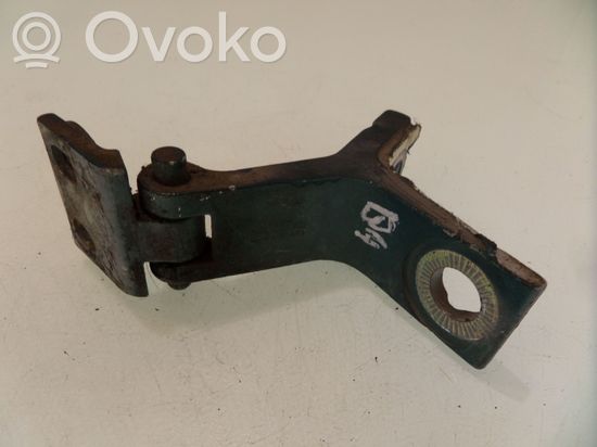 Audi 80 90 S2 B4 Rear door lower hinge 893831401