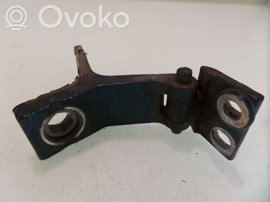Audi 80 90 S2 B4 Rear door lower hinge 893831401
