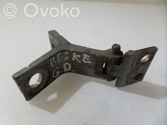 Audi 80 90 S2 B4 Rear door lower hinge 893831401