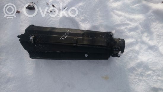 Mercedes-Benz E W211 Air filter box a6460901101