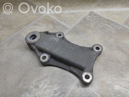 Mercedes-Benz S W221 Rear differential/diff mount bracket A2210318