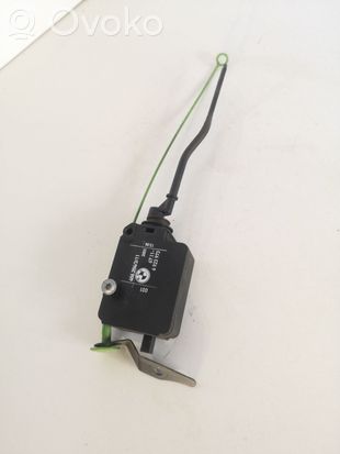 BMW 3 E46 Fuel tank cap lock motor 406204311