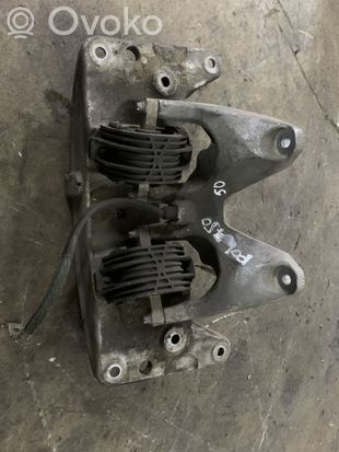 BMW M6 Gearbox mounting bracket 6789488