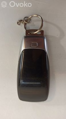 Mercedes-Benz E W213 Ignition key/card A2137660100